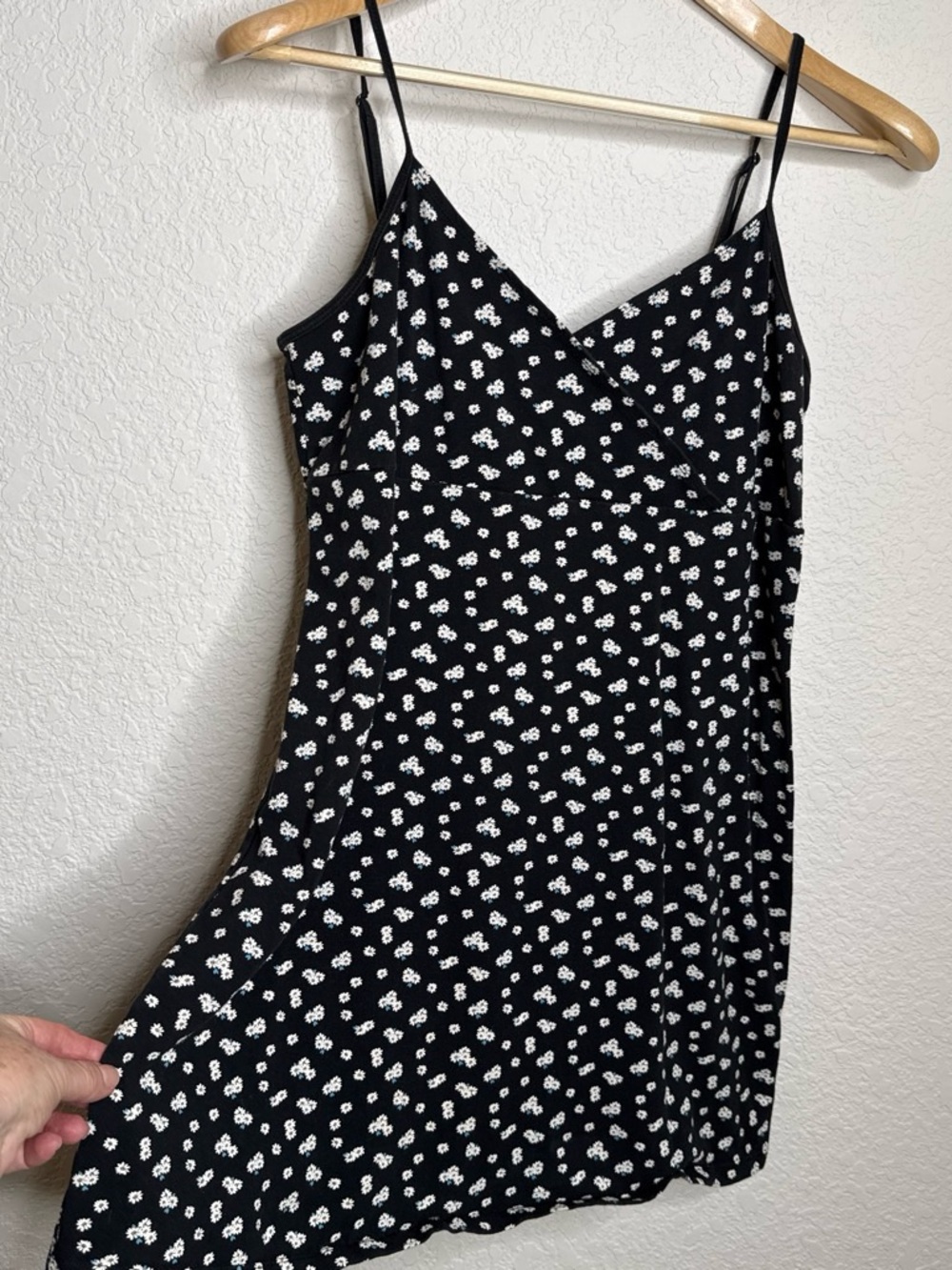 Aeropostale Seriously Soft Floral Mini Dress Black/White Daisy Print Size Large